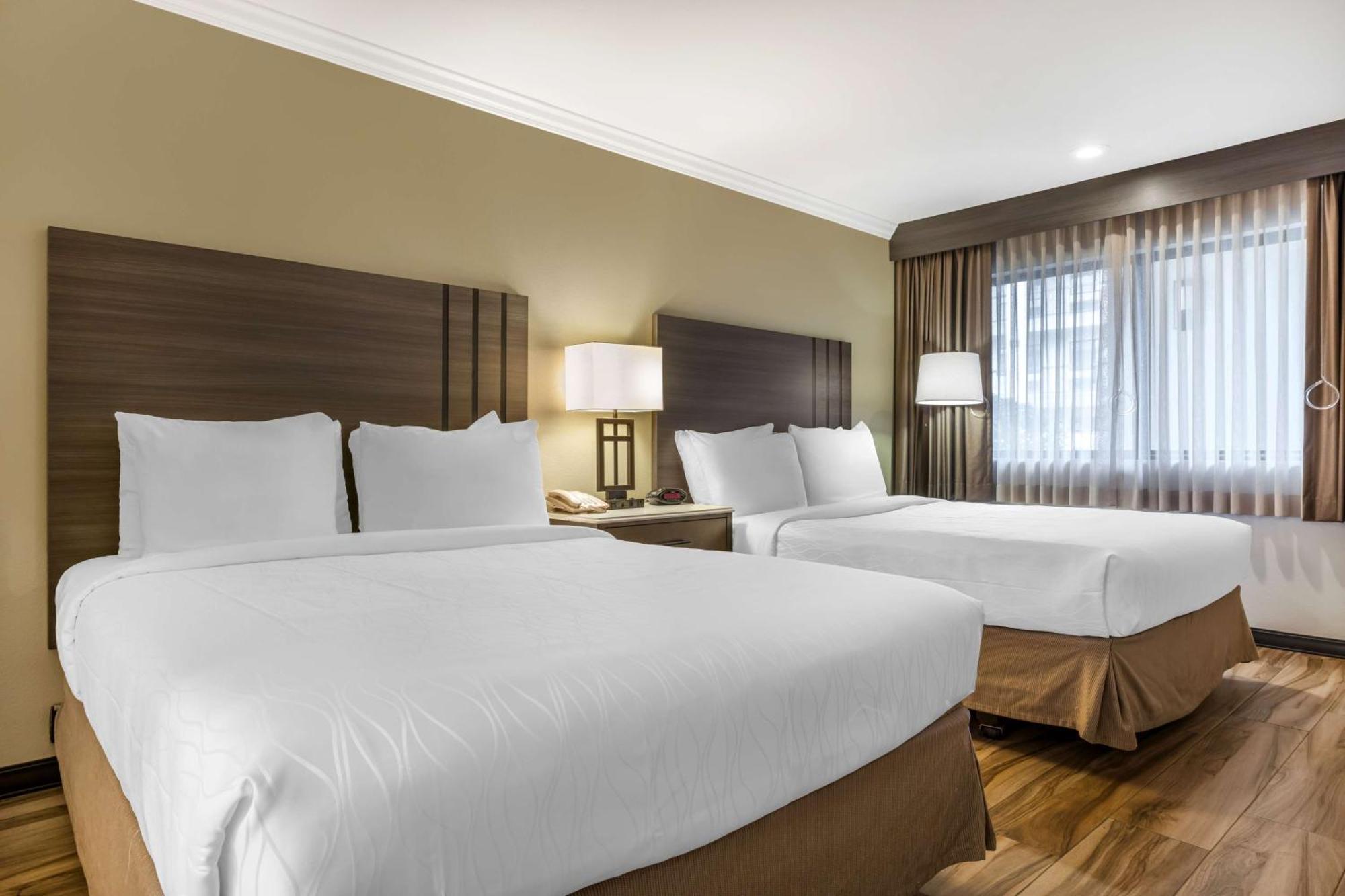 Best Western Plus Orange County Airport North Santa Ana Exteriér fotografie