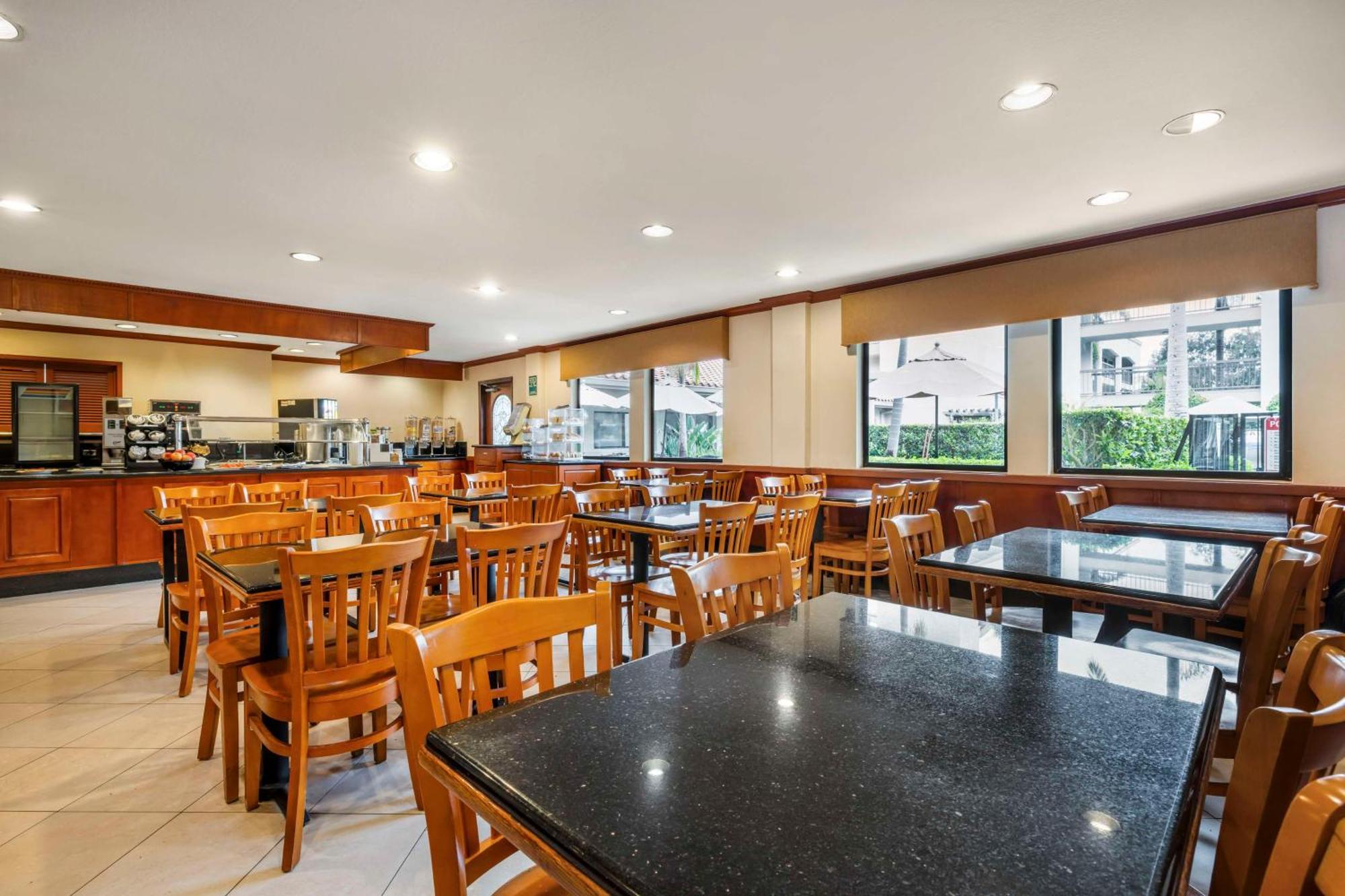 Best Western Plus Orange County Airport North Santa Ana Exteriér fotografie